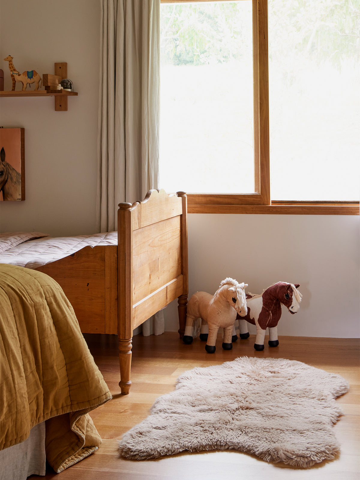 Mackenzie Cream Washable Wool Sheepskin Shaped Rug