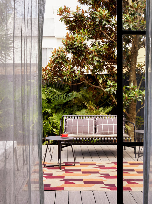 Arch burgundy new jute rug