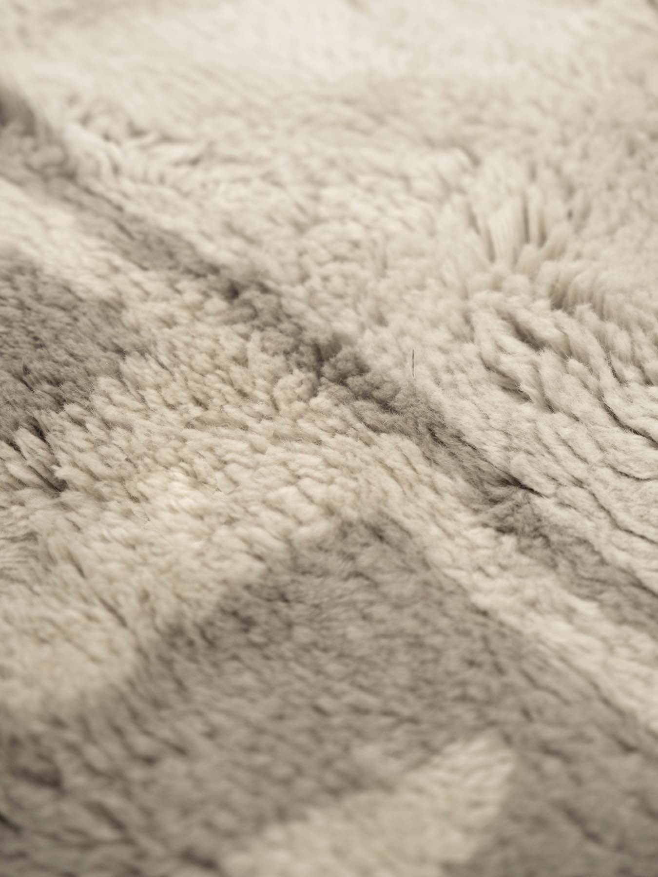 Atrium Neutral Washable Wool Fine Cut Pile Swatch