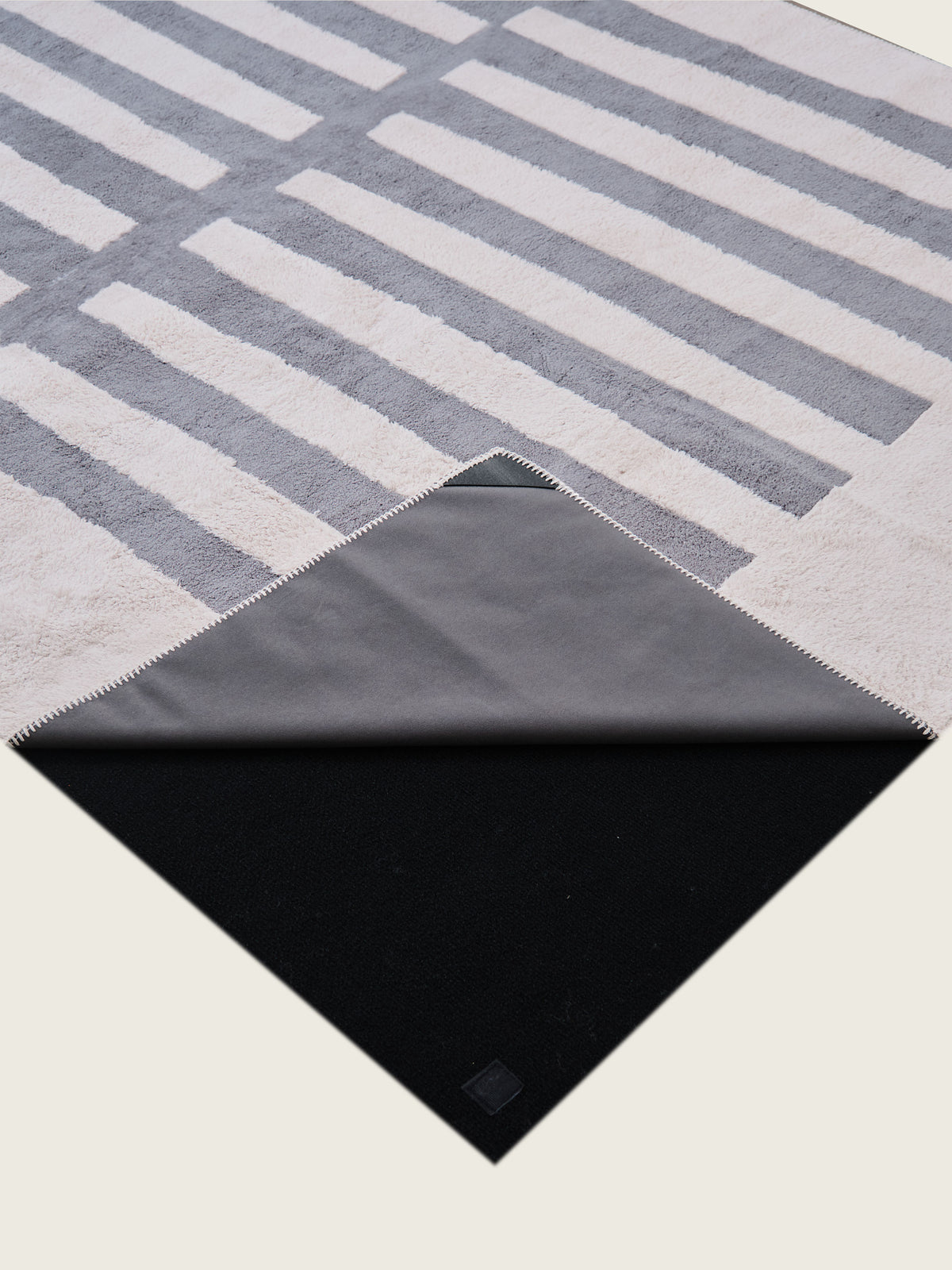 Lineage Light Gray Cotton Feel Rug