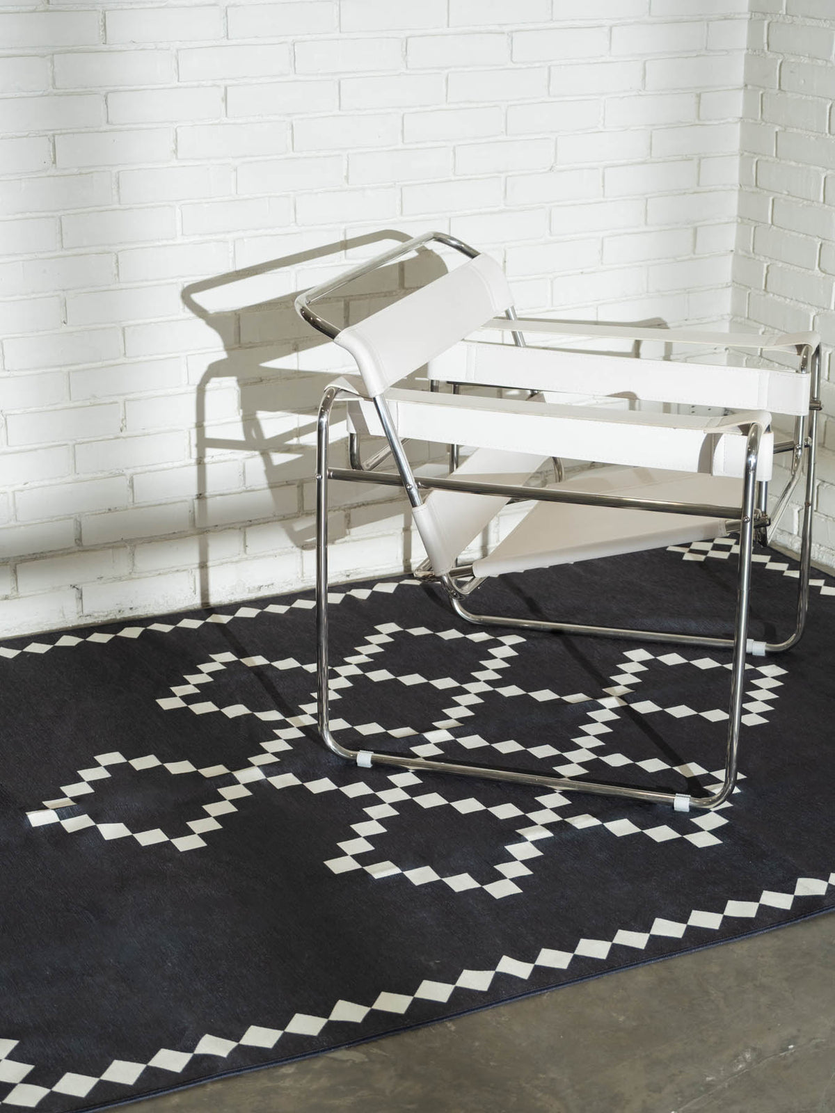 Centre Charcoal Chenille Rug