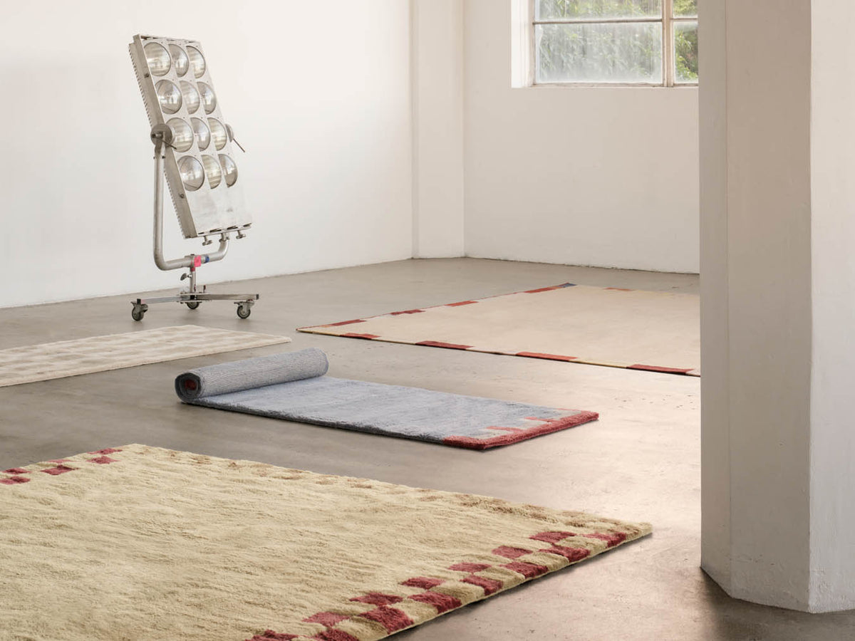 Checkline Beige Washable Wool Fine Cut Pile Rug