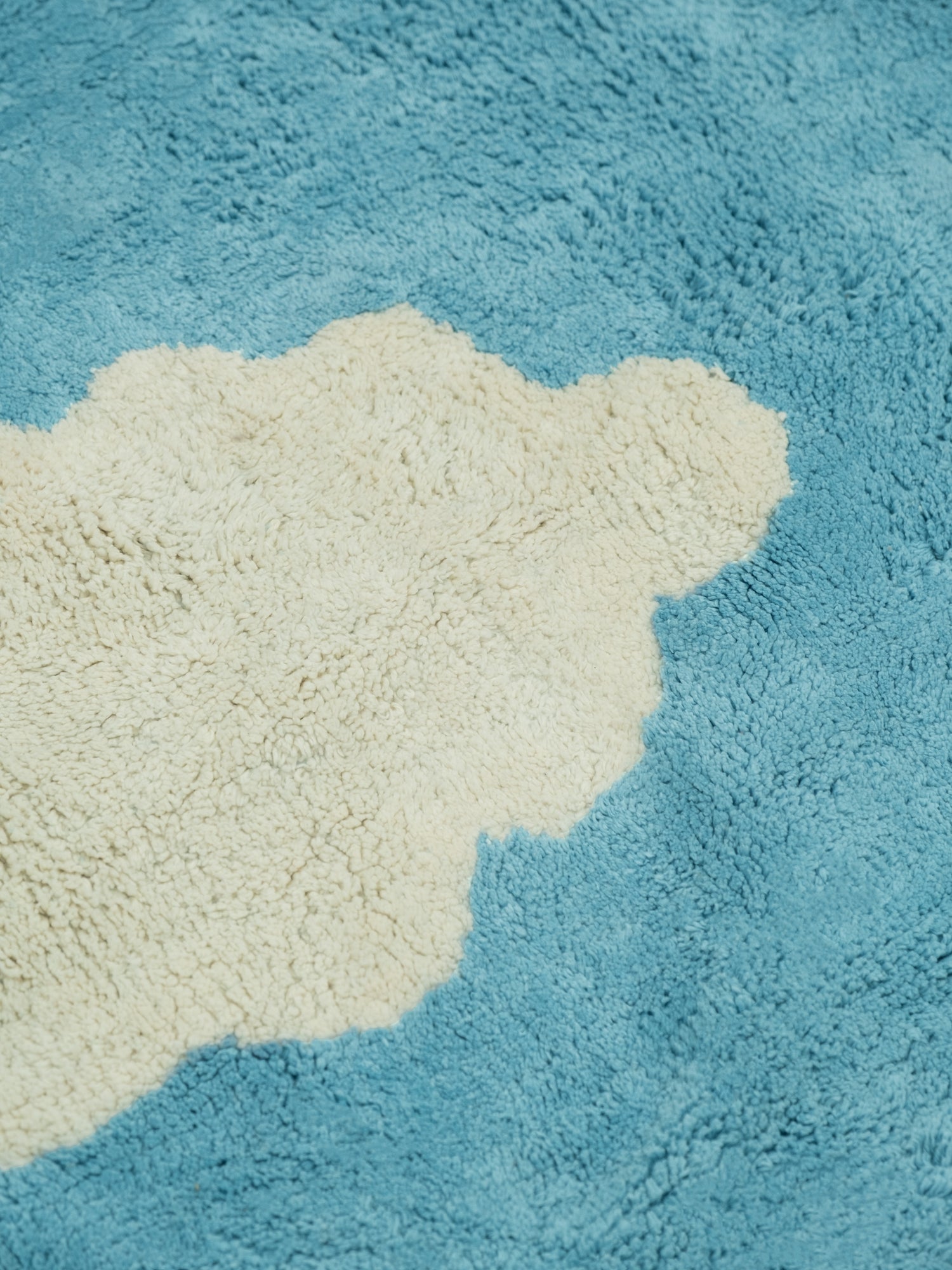 Clouds Light Blue Washable Organic Cotton Cut Pile Rug