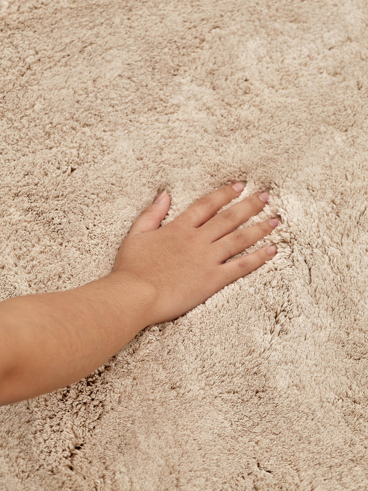 Soothe Bone Vegan Wool Rug