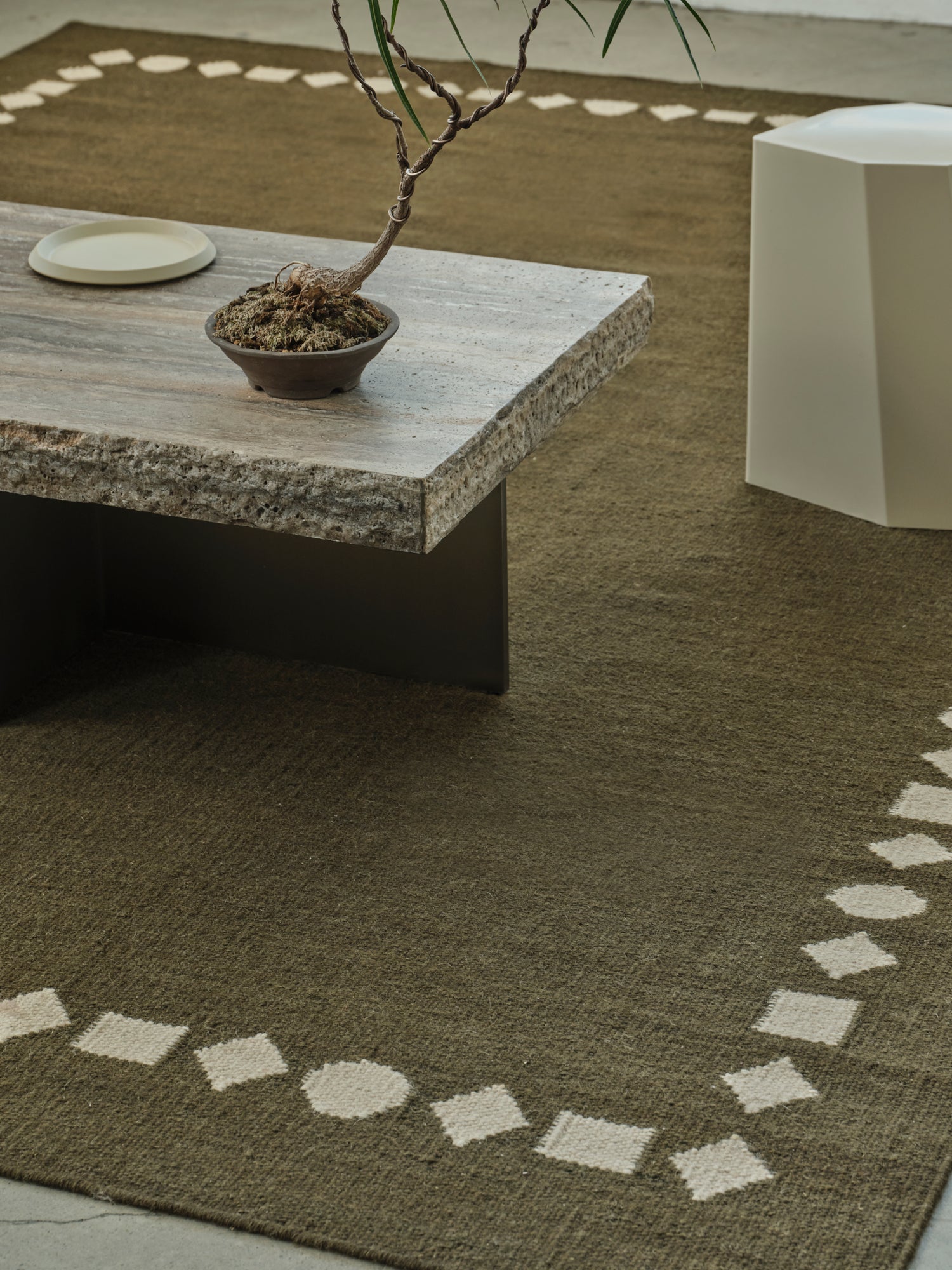 Catena Olive Washable Blended Wool Flatweave Rug