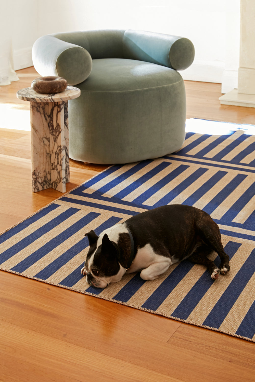 Plinth Royal Blue New Jute Rug