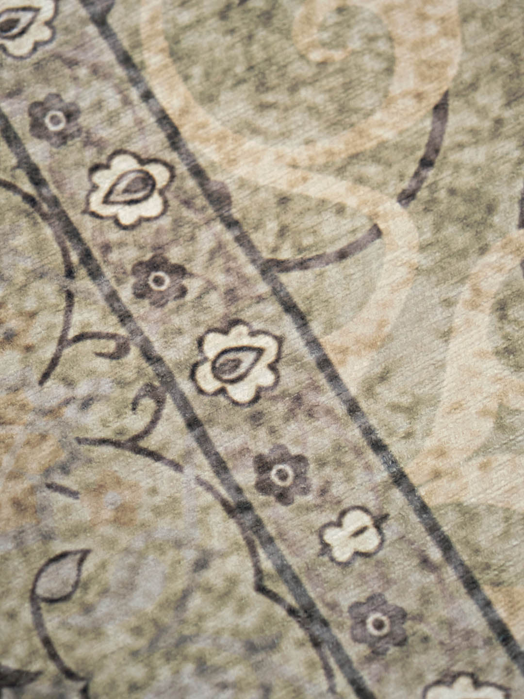 Motif Olive Chenille Rug