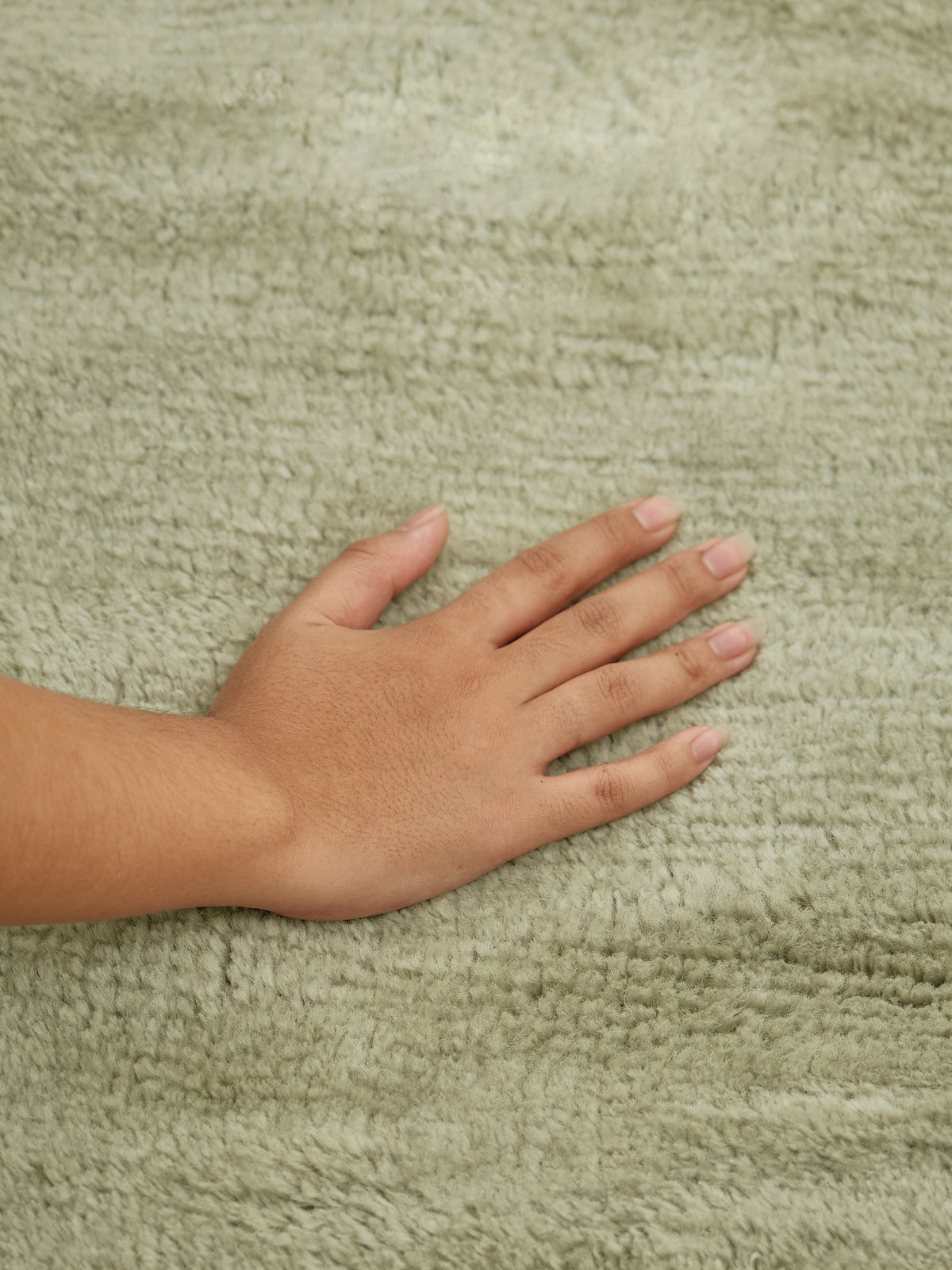 Nelson Sage Washable Wool Fine Cut Pile Rug
