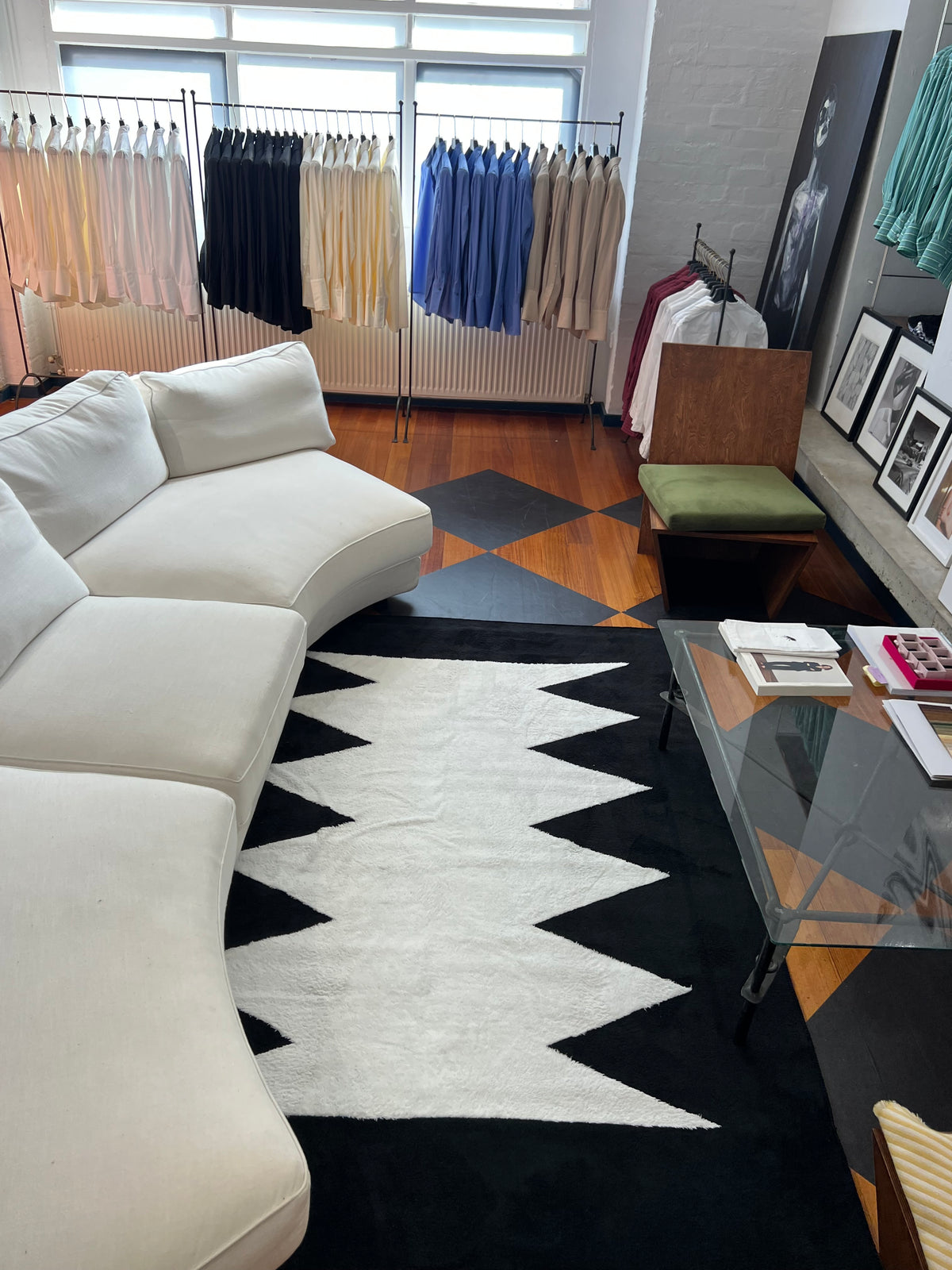 Jag White & Black Cotton Feel Rug