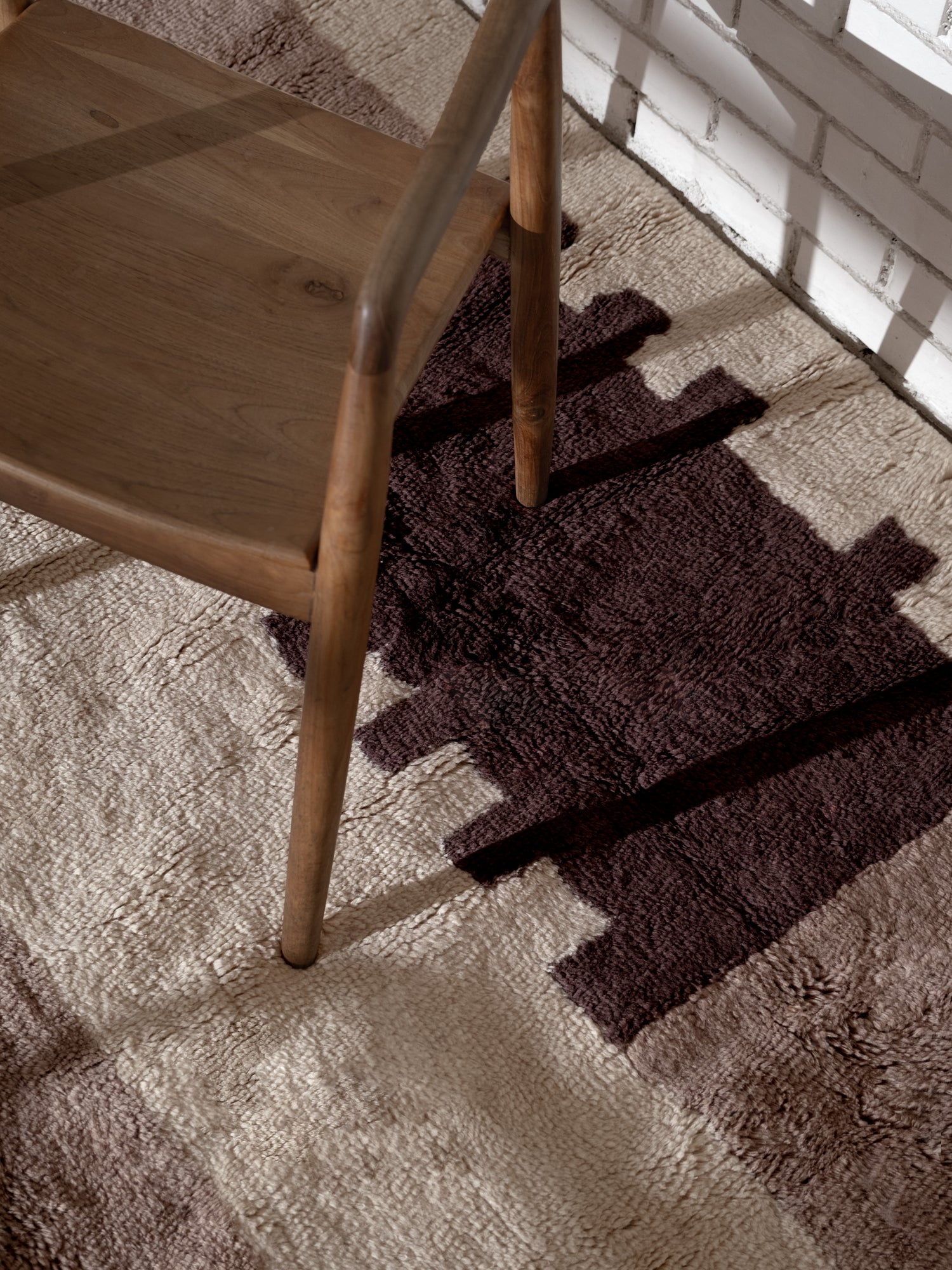Quoin Brown Washable Wool Fine Cut Pile Rug