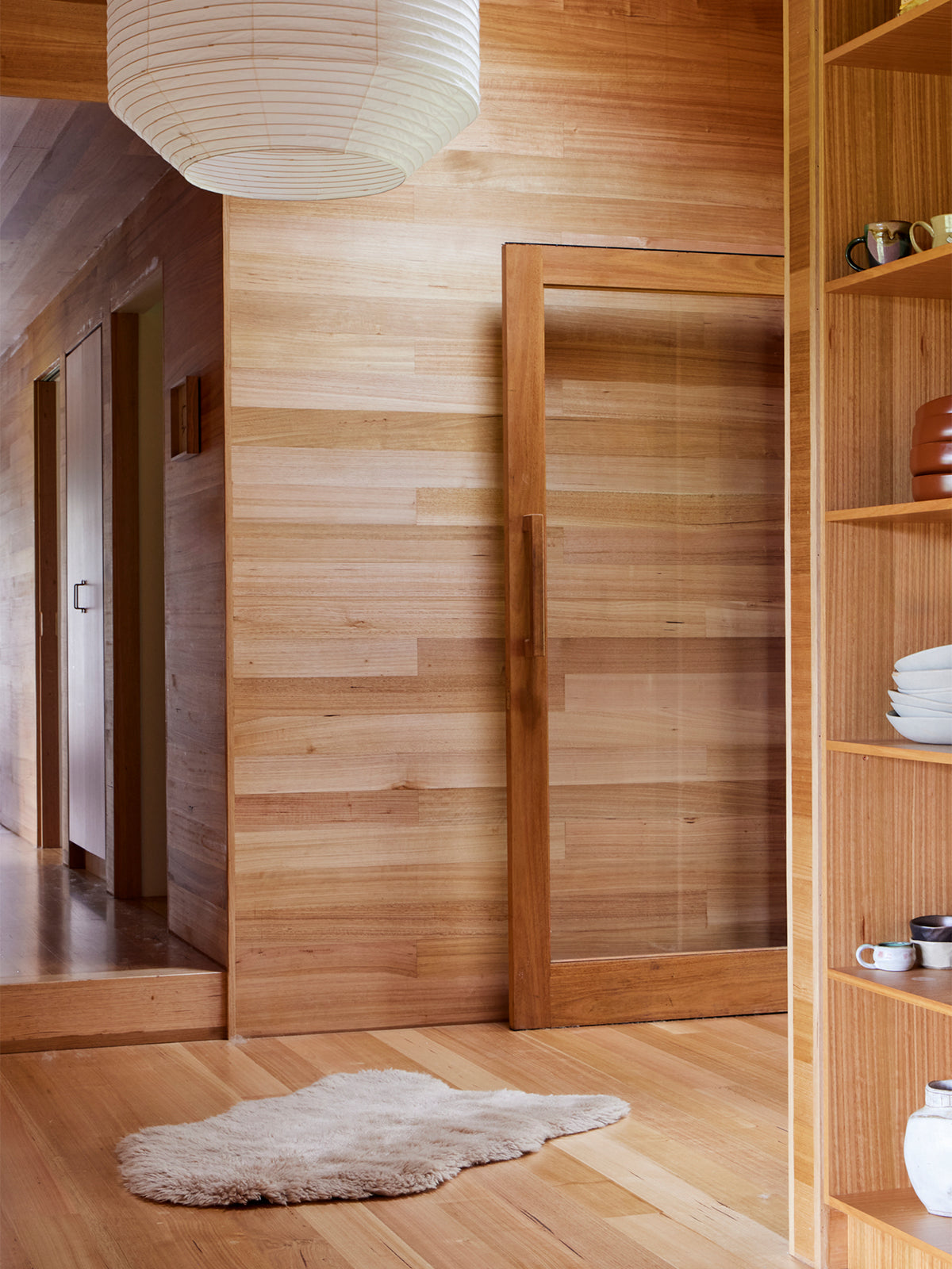 Mackenzie Cream Washable Wool Sheepskin Area Rug