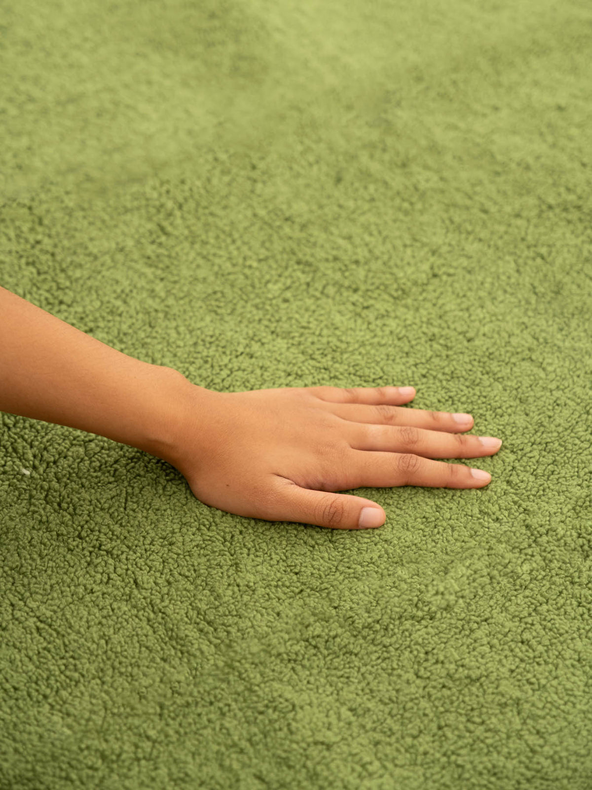 Sherpa Olive Vegan Shearling Rug
