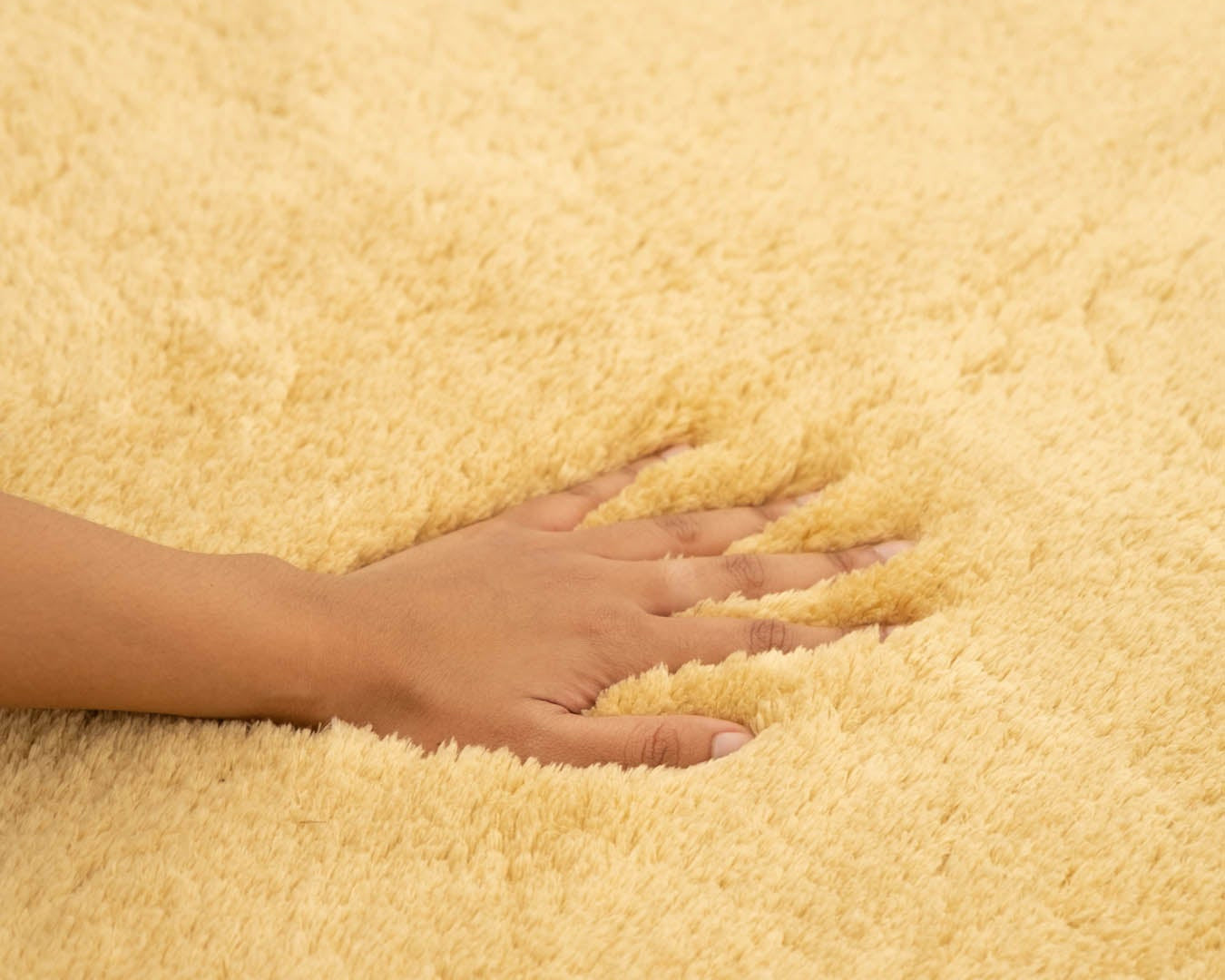 Soothe Butter Vegan Wool Rug