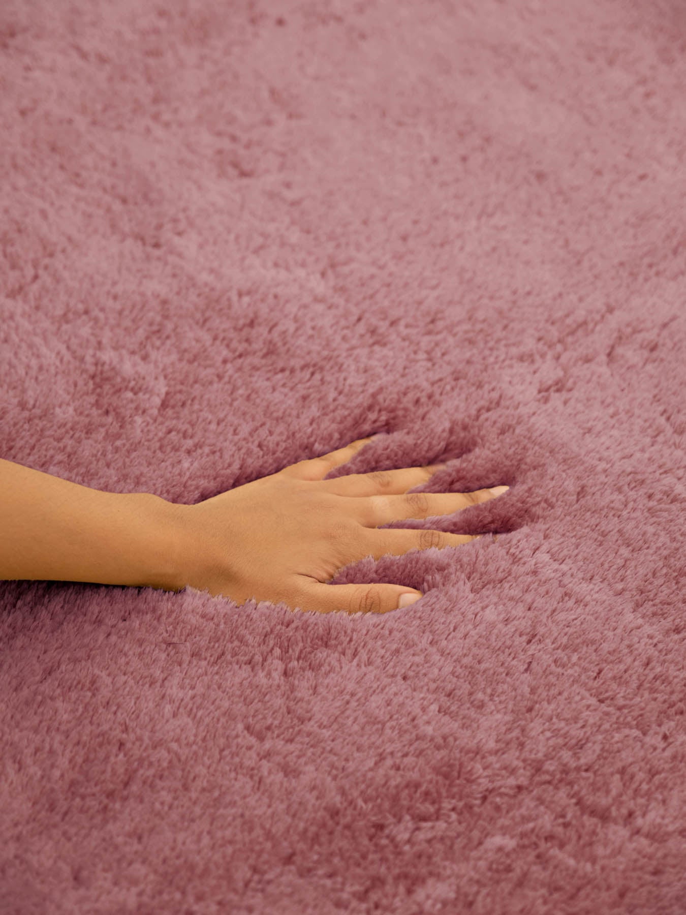 Soothe Rose Vegan Wool Rug
