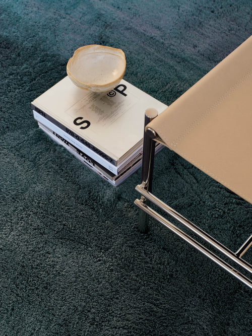 Soothe steel blue vegan wool rug