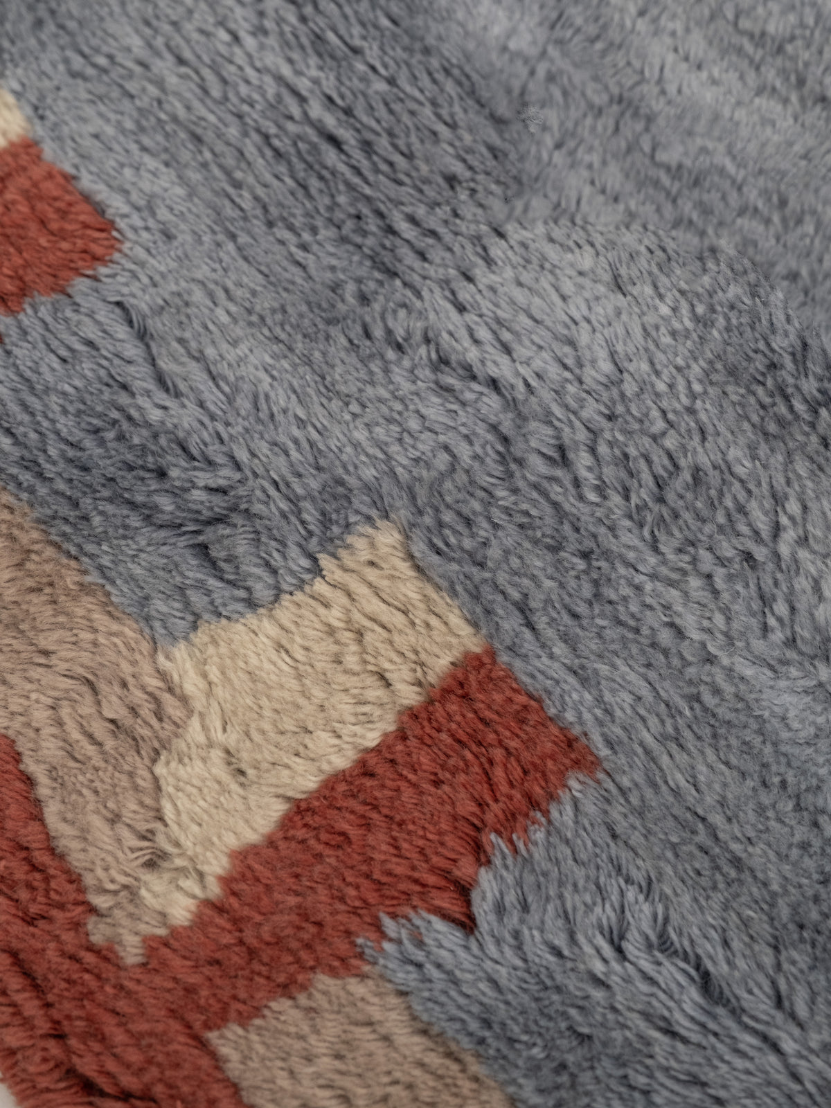 Stillwater Silver Blue Washable Wool Fine Cut Pile Rug