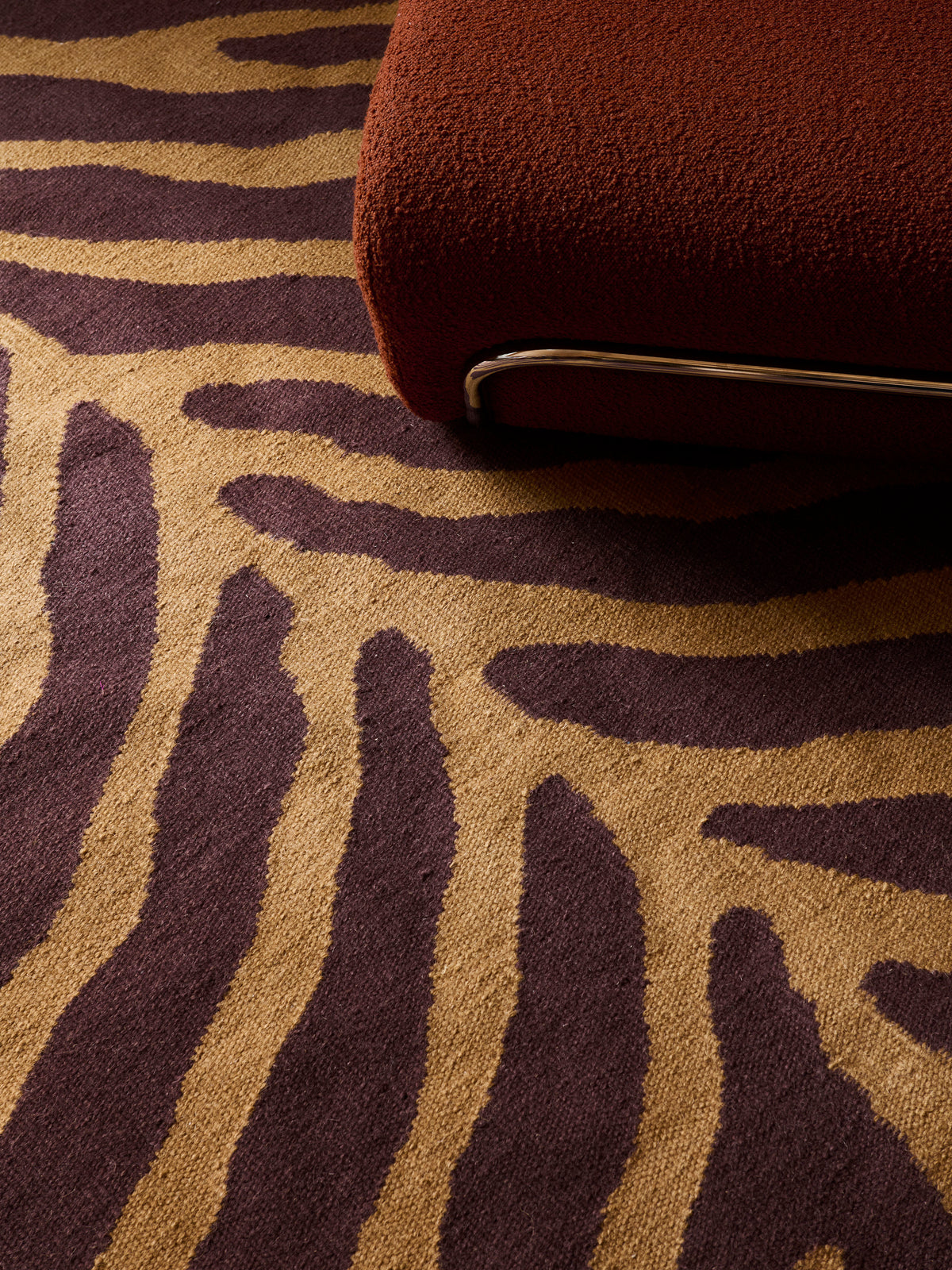 Herd Dark Brown Washable Blended Wool Flatweave Swatch double.online