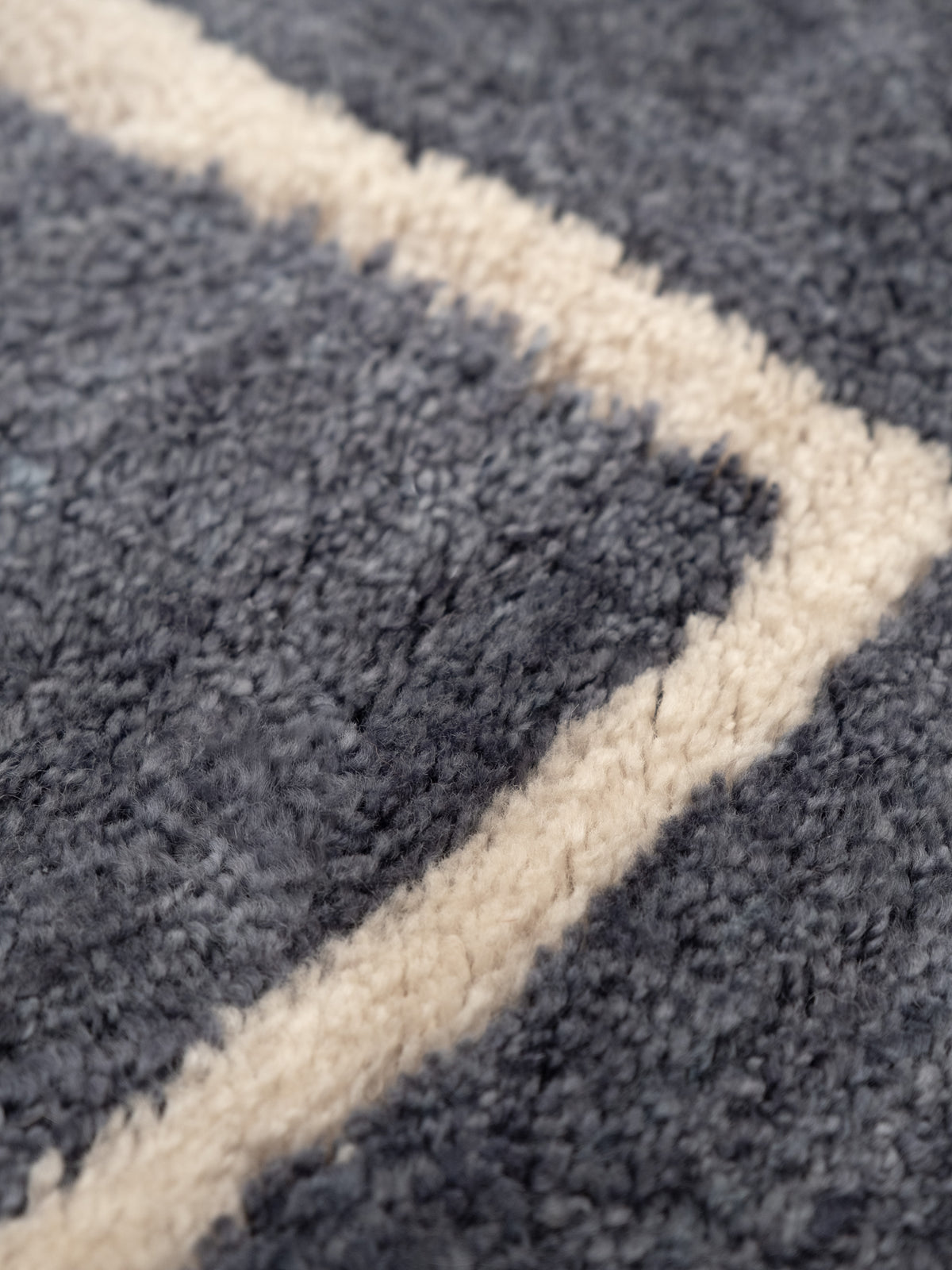 Tempest Steel Blue Washable Wool Medium Cut Pile Rug