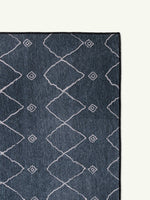 Crown Black Chenille Rug